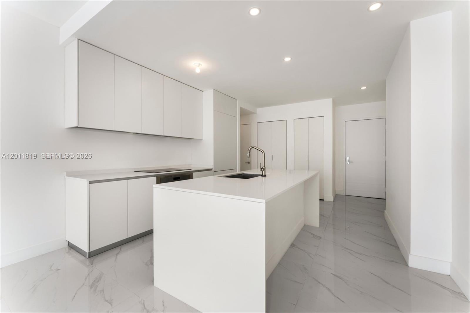 700 NE 24th #2504 Miami, FL 33137