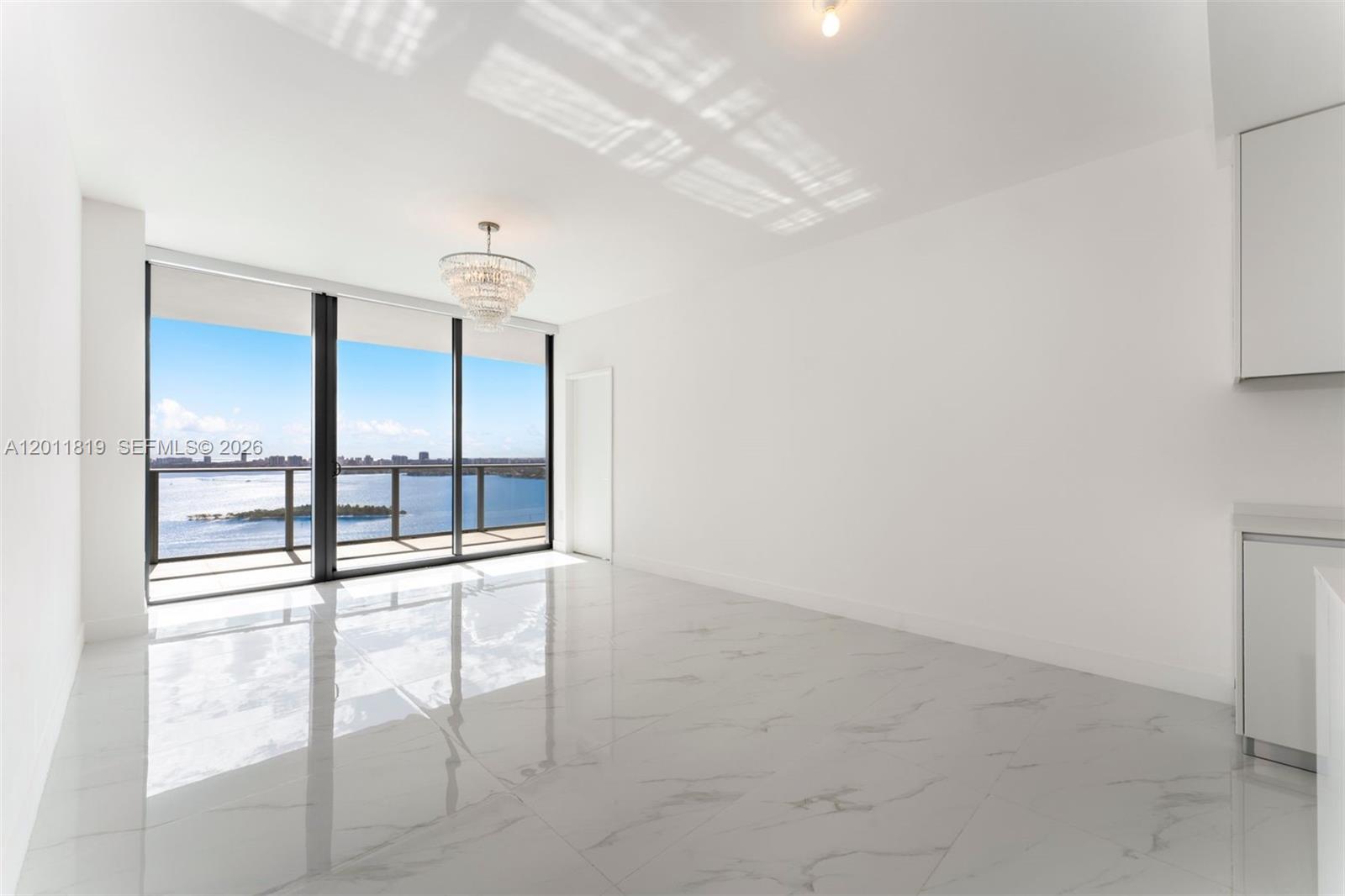 700 NE 24th #2504 Miami, FL 33137