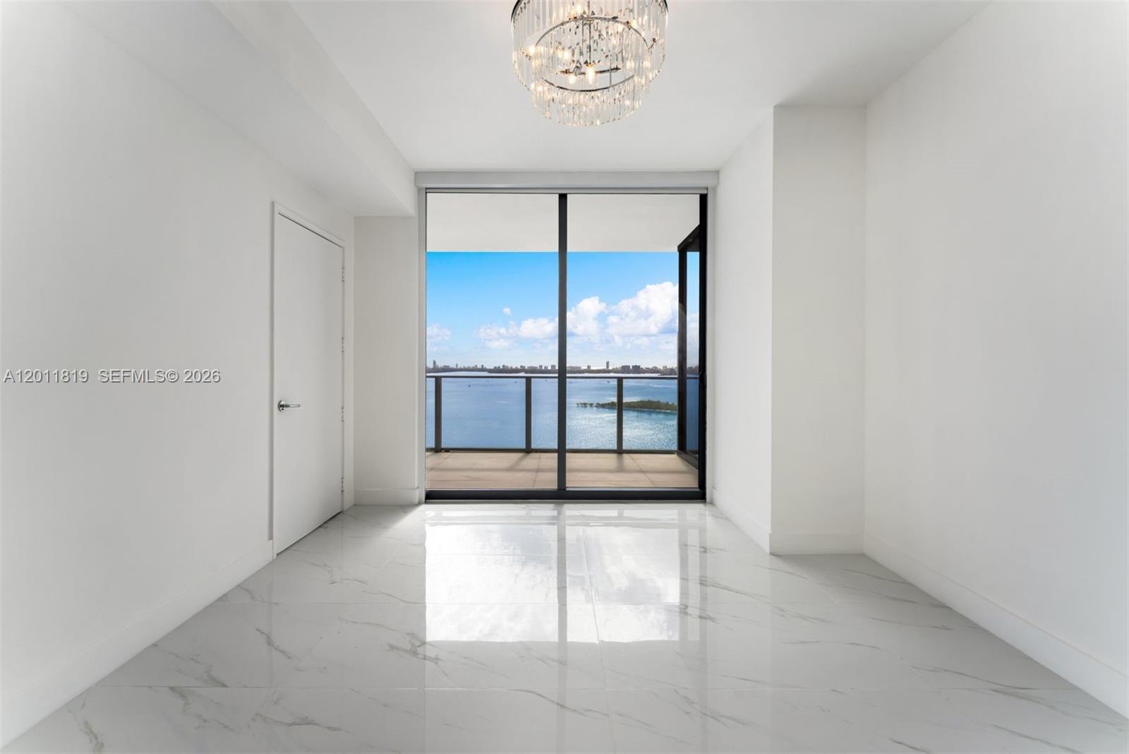 700 NE 24th #2504 Miami, FL 33137