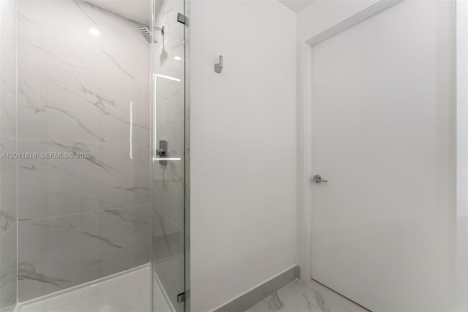 700 NE 24th #2504 Miami, FL 33137