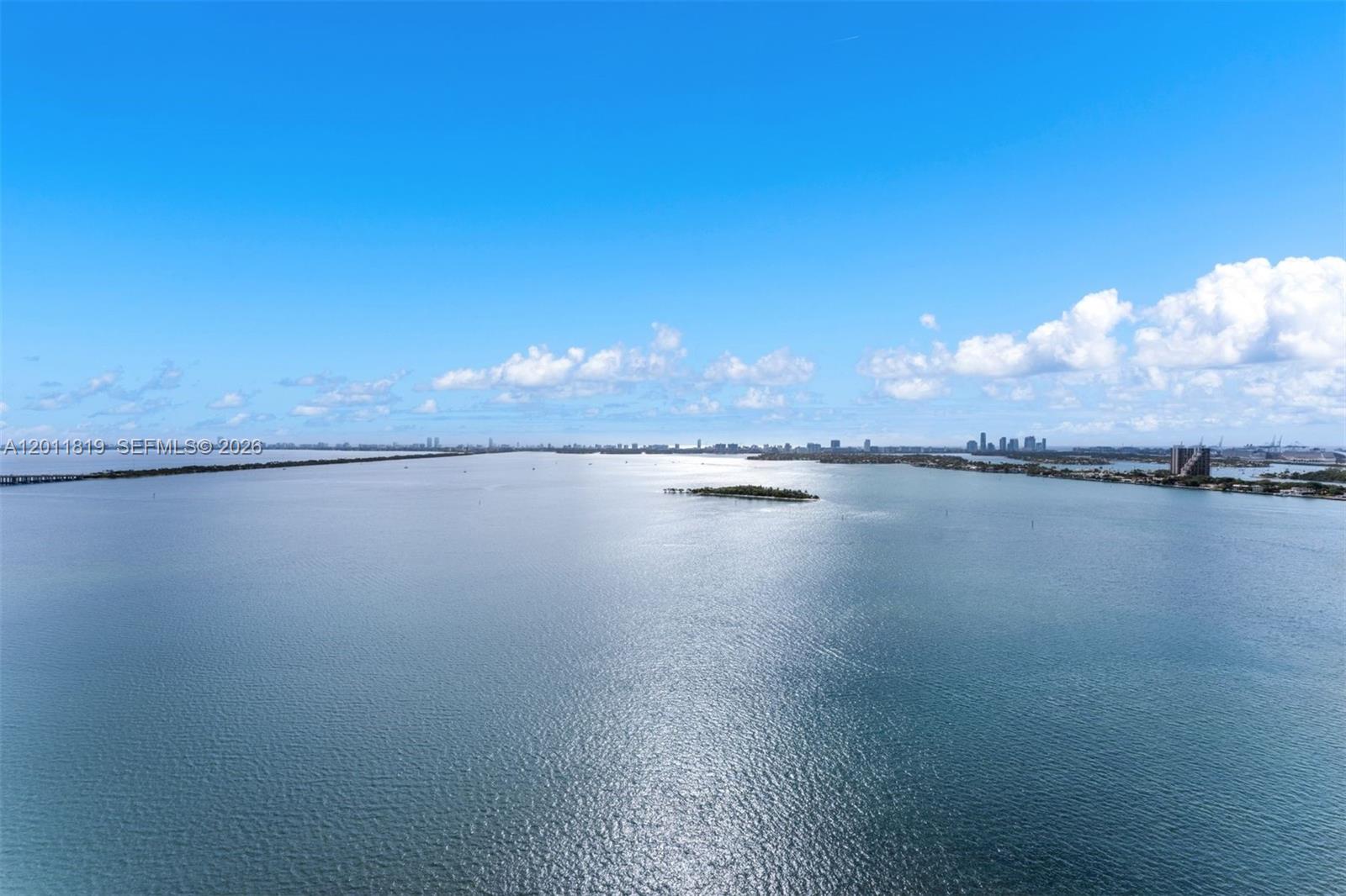 700 NE 24th #2504 Miami, FL 33137