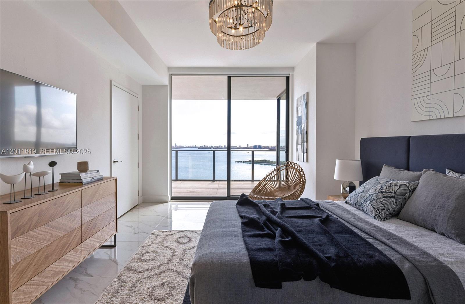 700 NE 24th #2504 Miami, FL 33137
