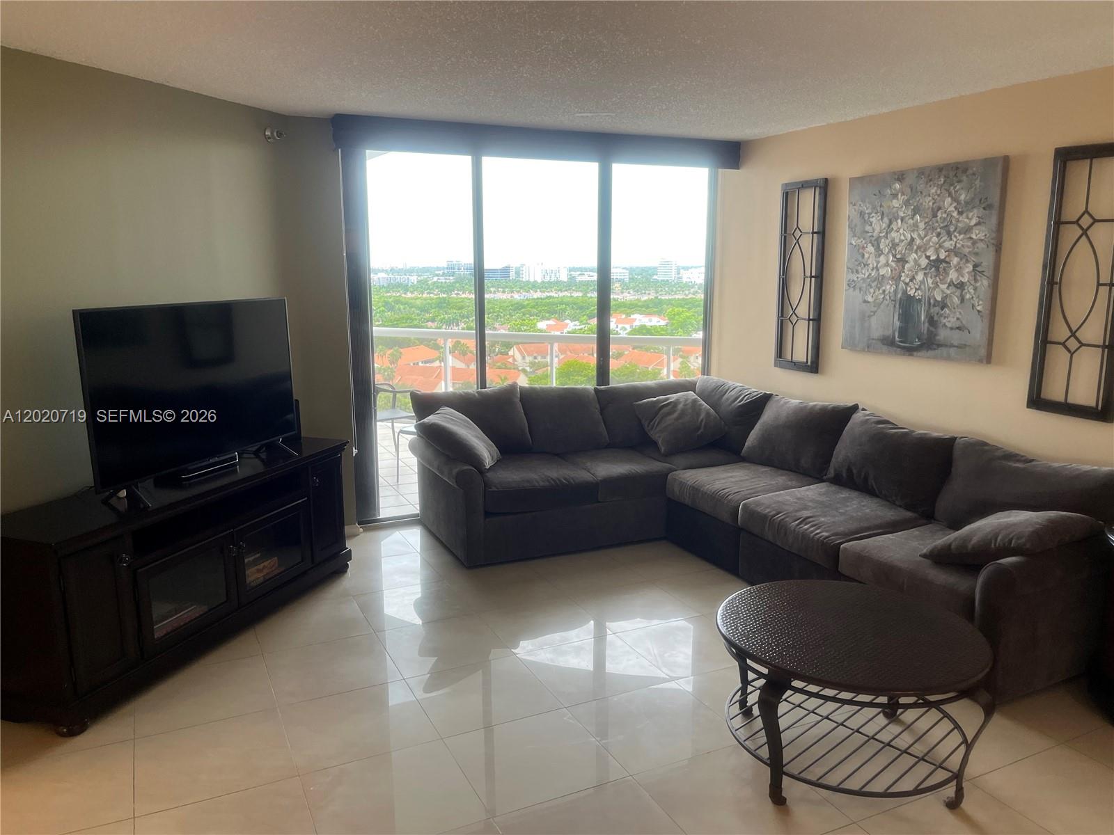 3610 Yacht Clb Dr #1511 Penthouse Aventura, FL 33180