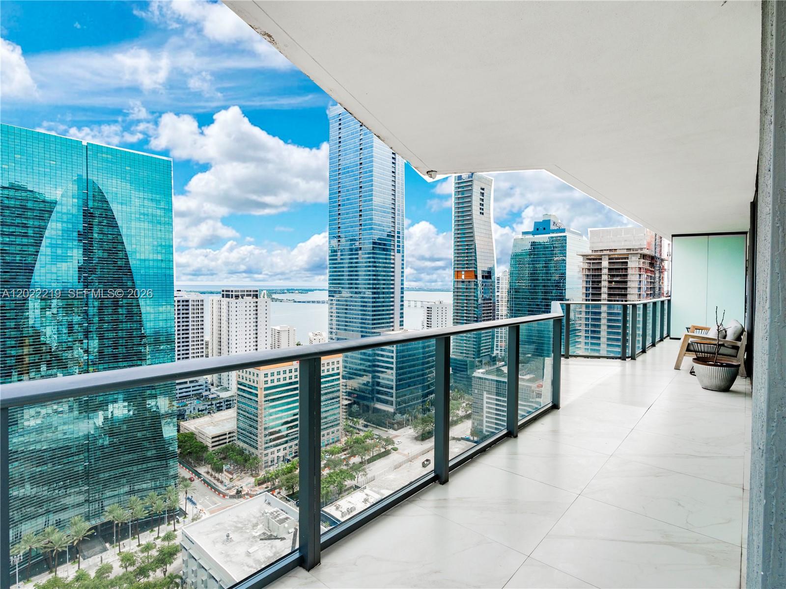image Dua Miami (SLS Brickell)23