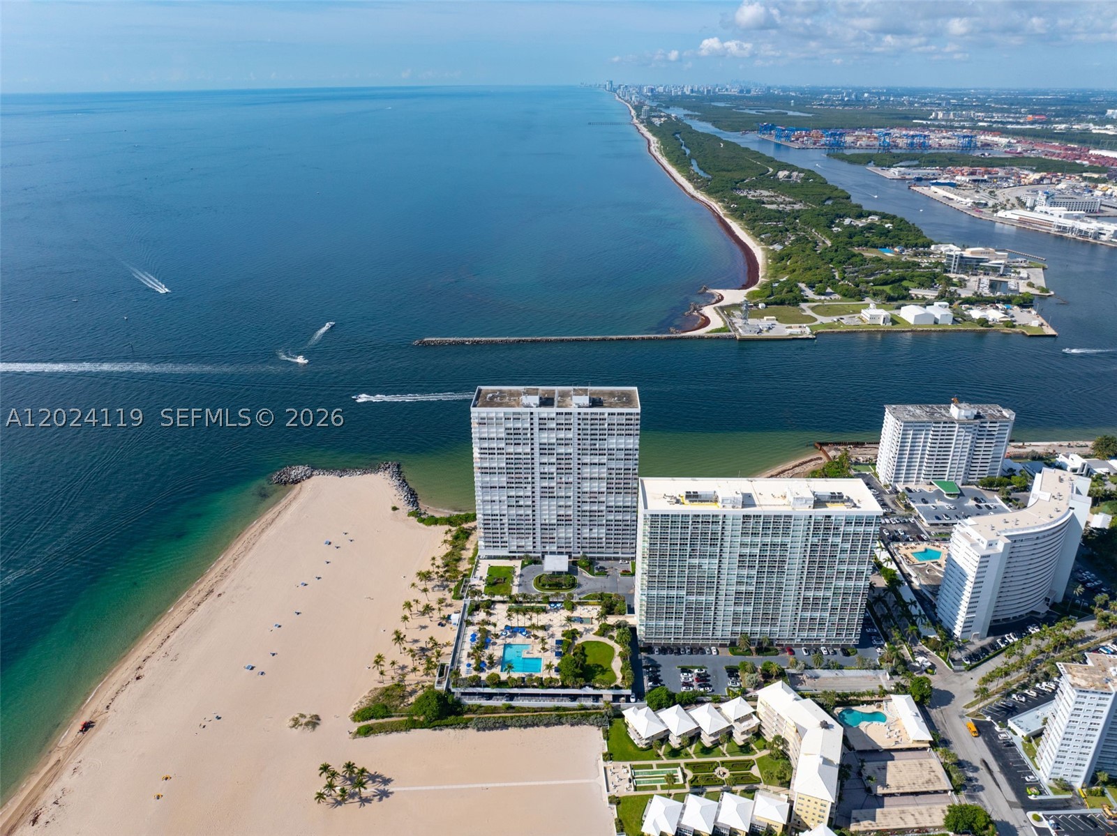 2100 S Ocean Ln #701