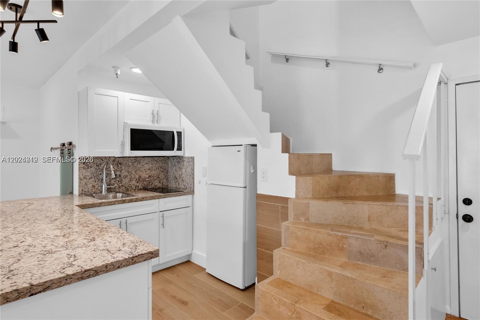1350 Pennsylvania Ave #207 Miami Beach, FL 33139