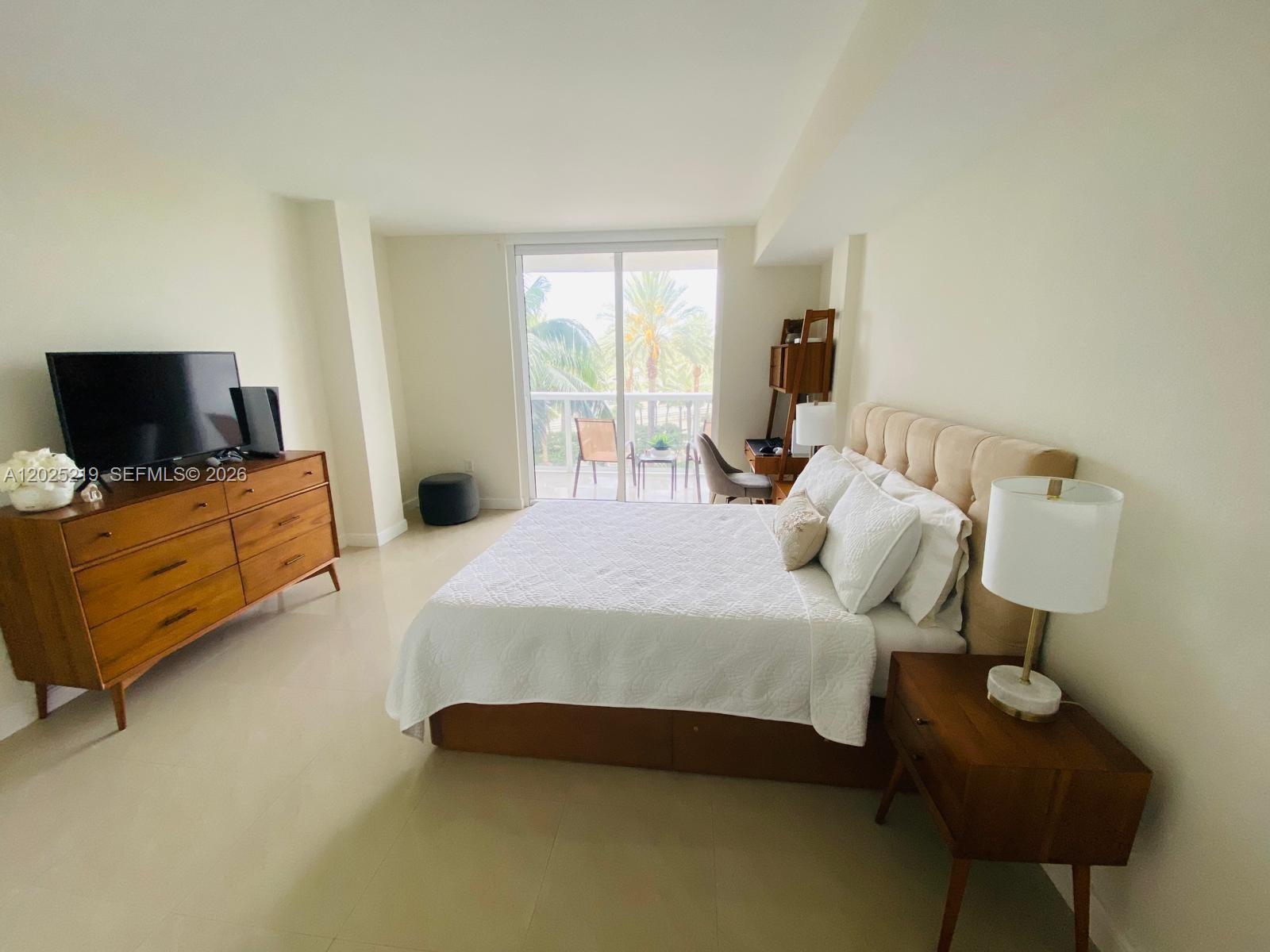image Harbour House12