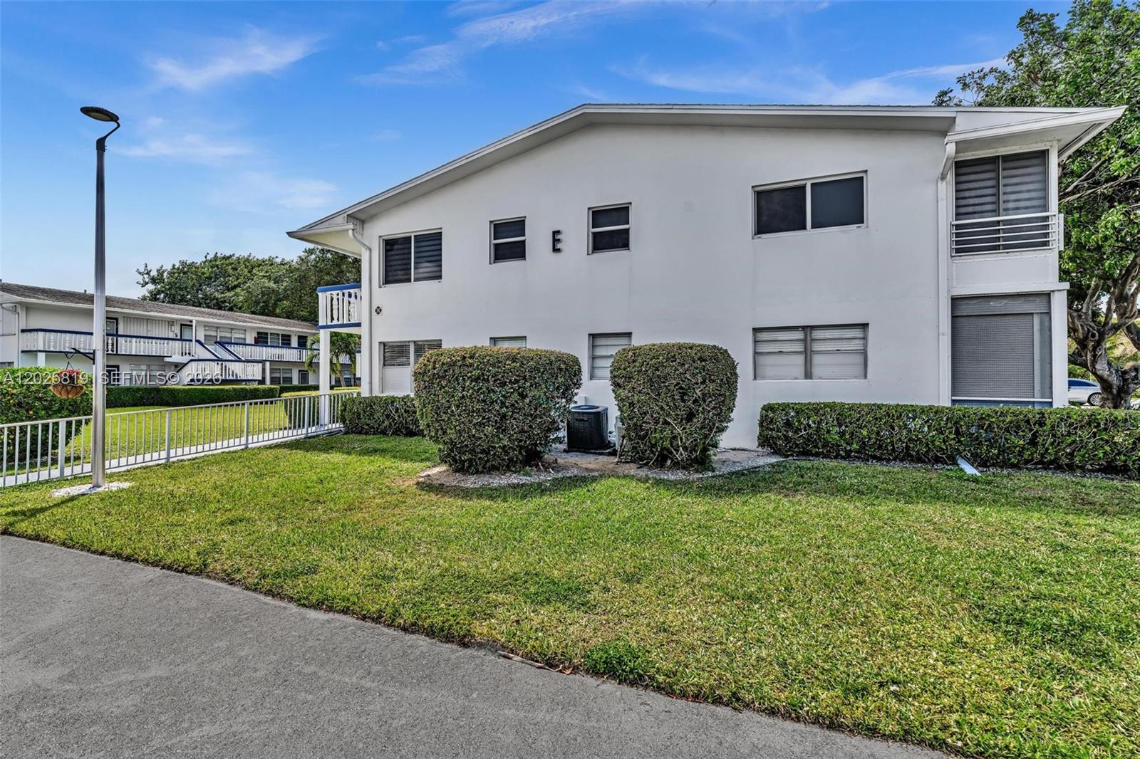 117 Westbury E #117