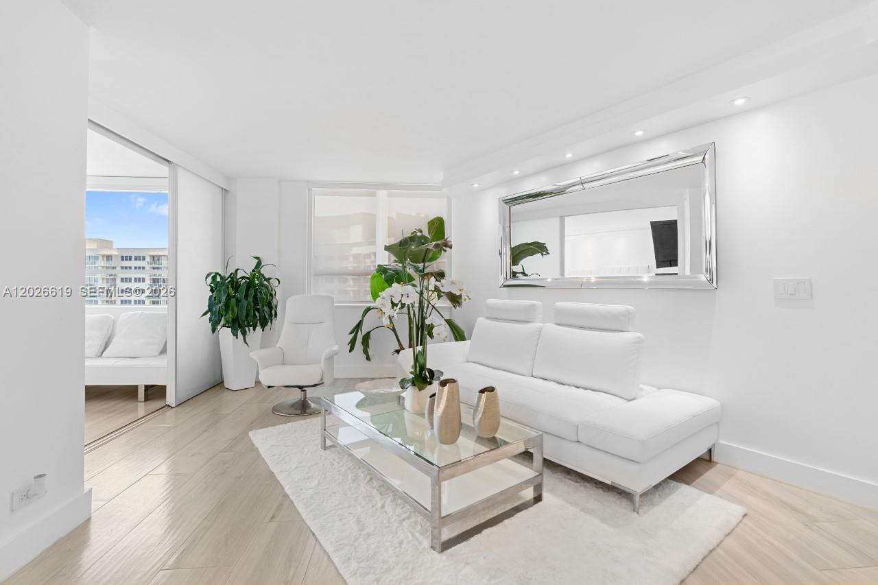 1500 Bay Rd #1268S Miami Beach, FL 33139