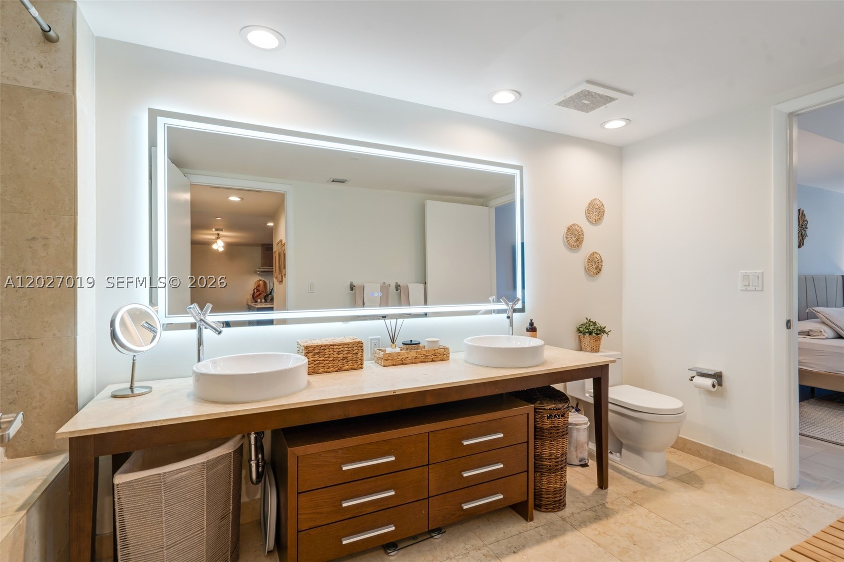 image Icon Brickell II16