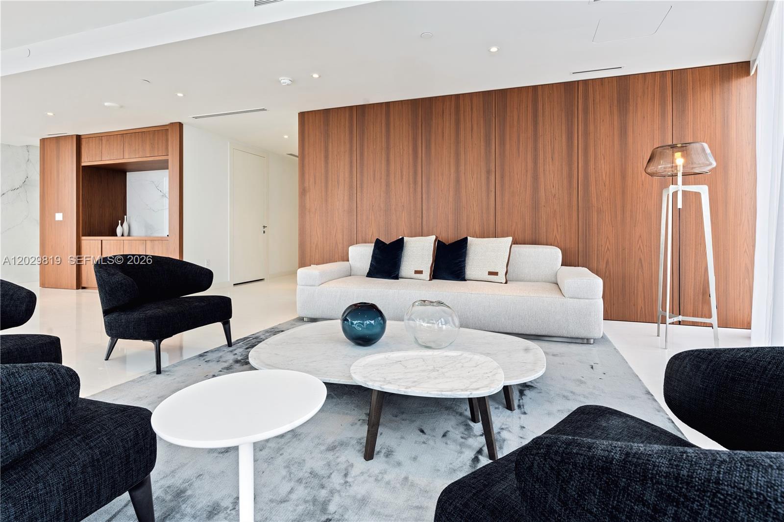 image Aston Martin Residences1