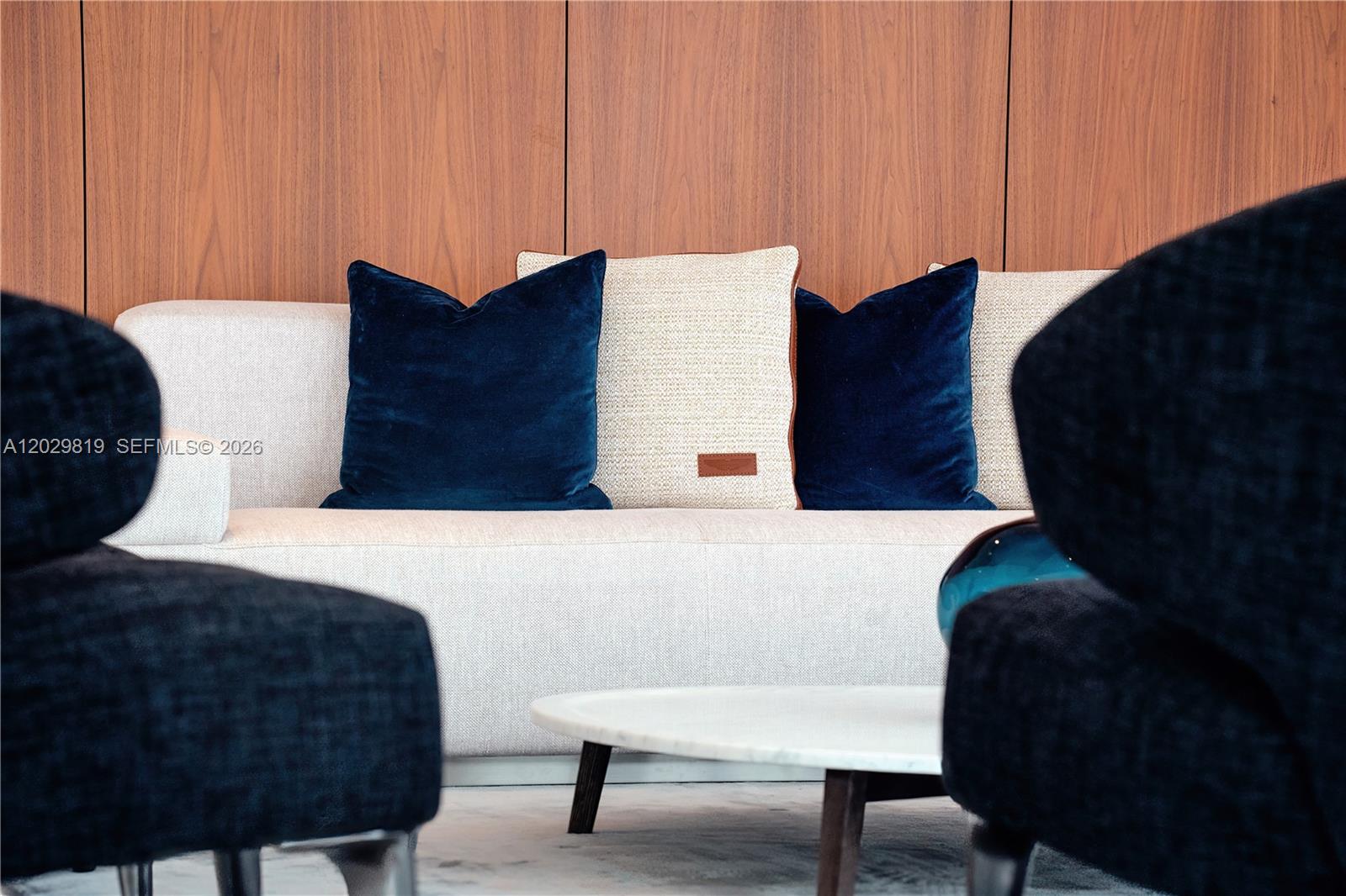 image Aston Martin Residences2