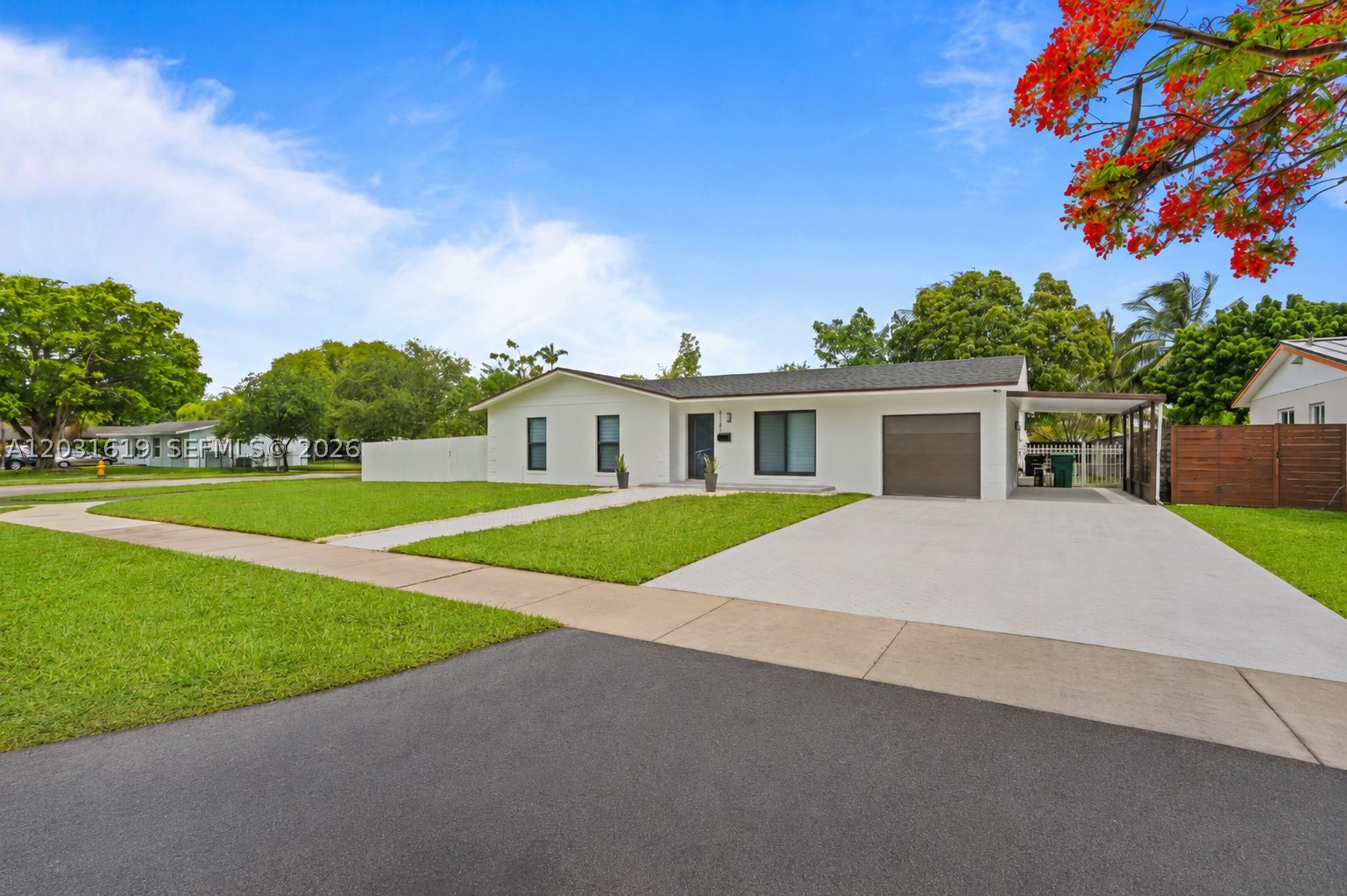 9161 SW 181st Ter Palmetto Bay, FL 33157