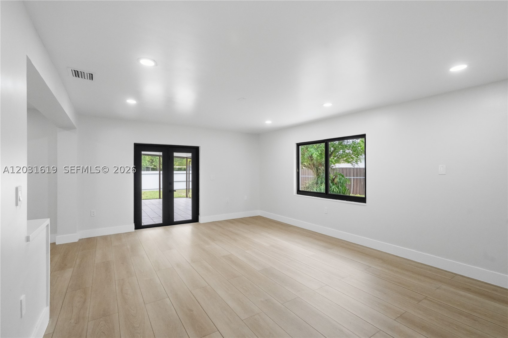 9161 SW 181st Ter Palmetto Bay, FL 33157