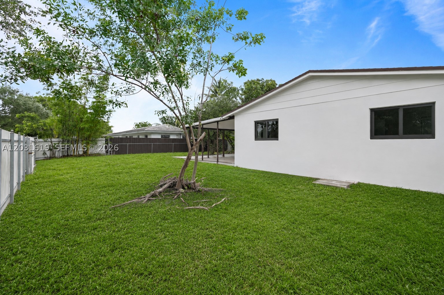 9161 SW 181st Ter Palmetto Bay, FL 33157