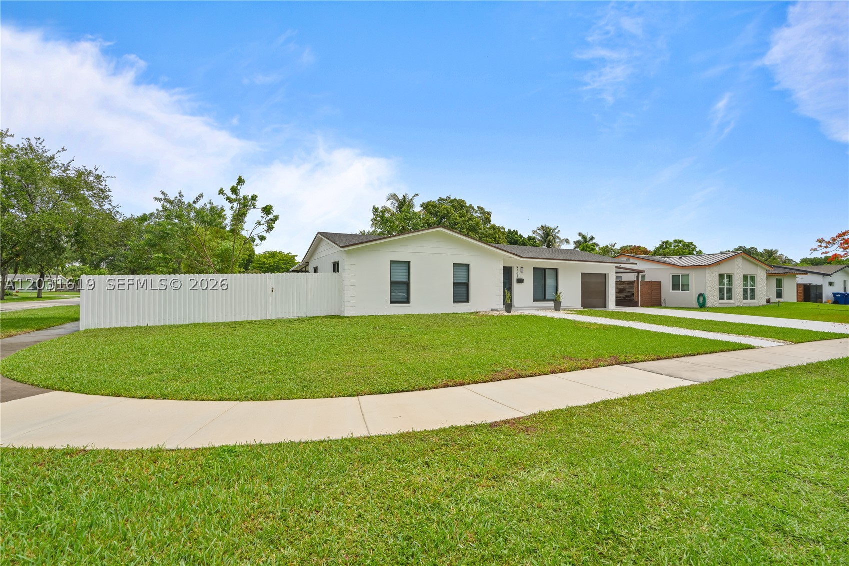9161 SW 181st Ter Palmetto Bay, FL 33157