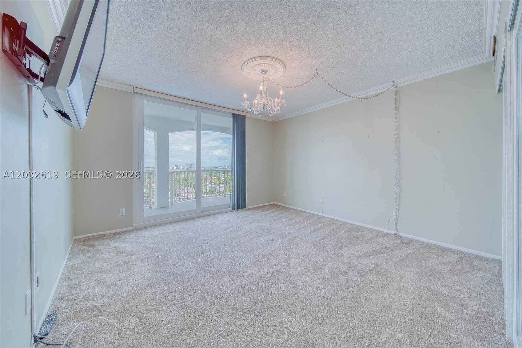5401 Collins Ave #1135 Miami Beach, FL 33140
