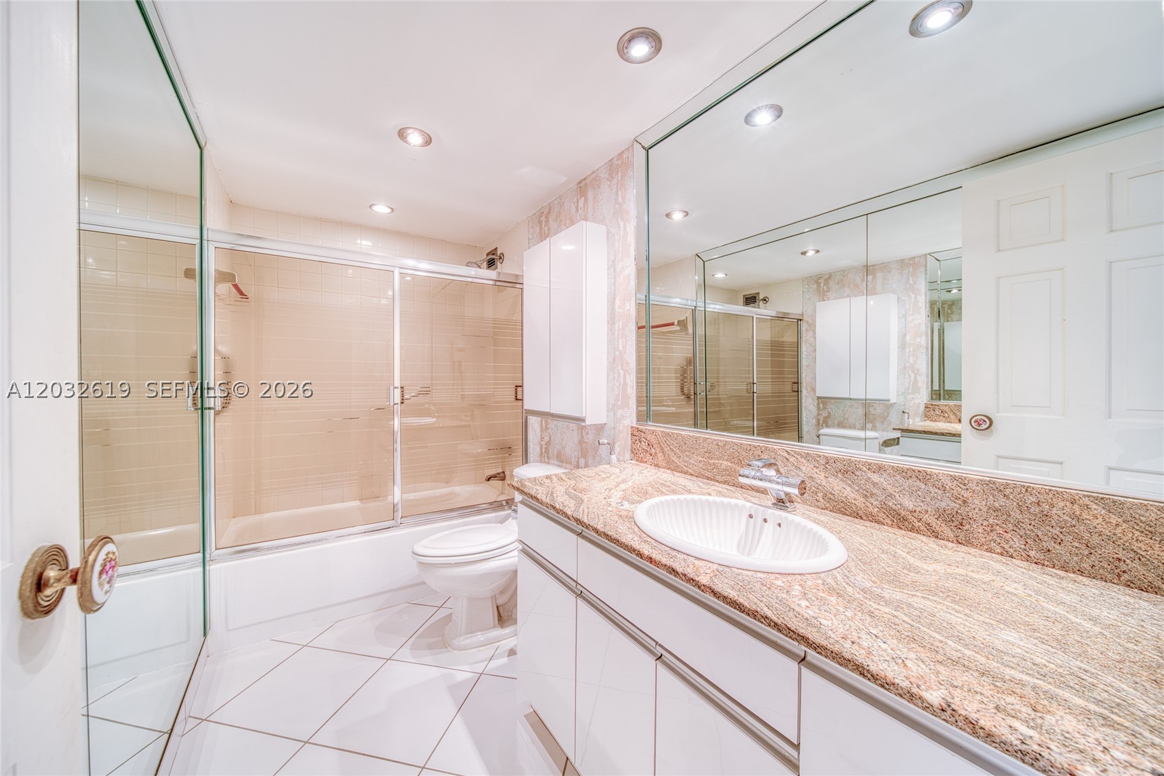5401 Collins Ave #1135 Miami Beach, FL 33140