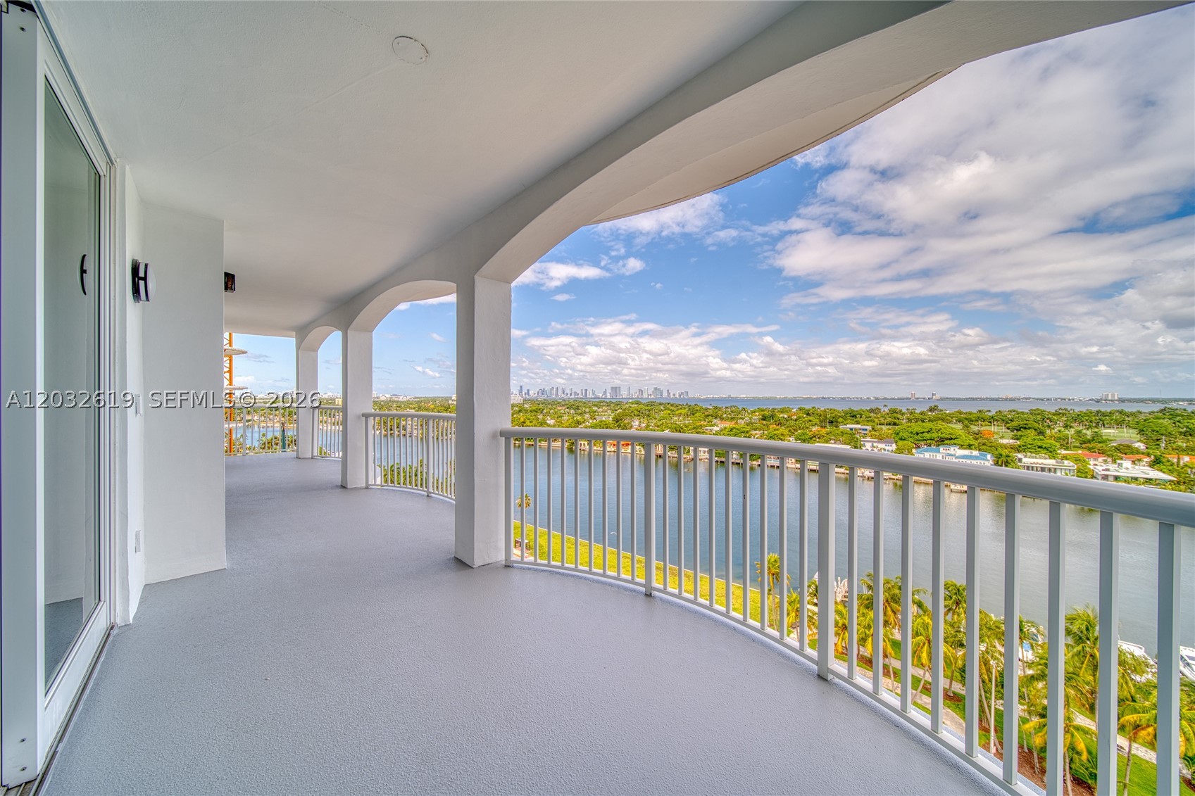 5401 Collins Ave #1135 Miami Beach, FL 33140