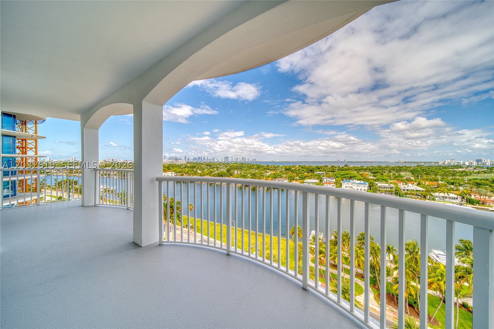 5401 Collins Ave #1135 Miami Beach, FL 33140