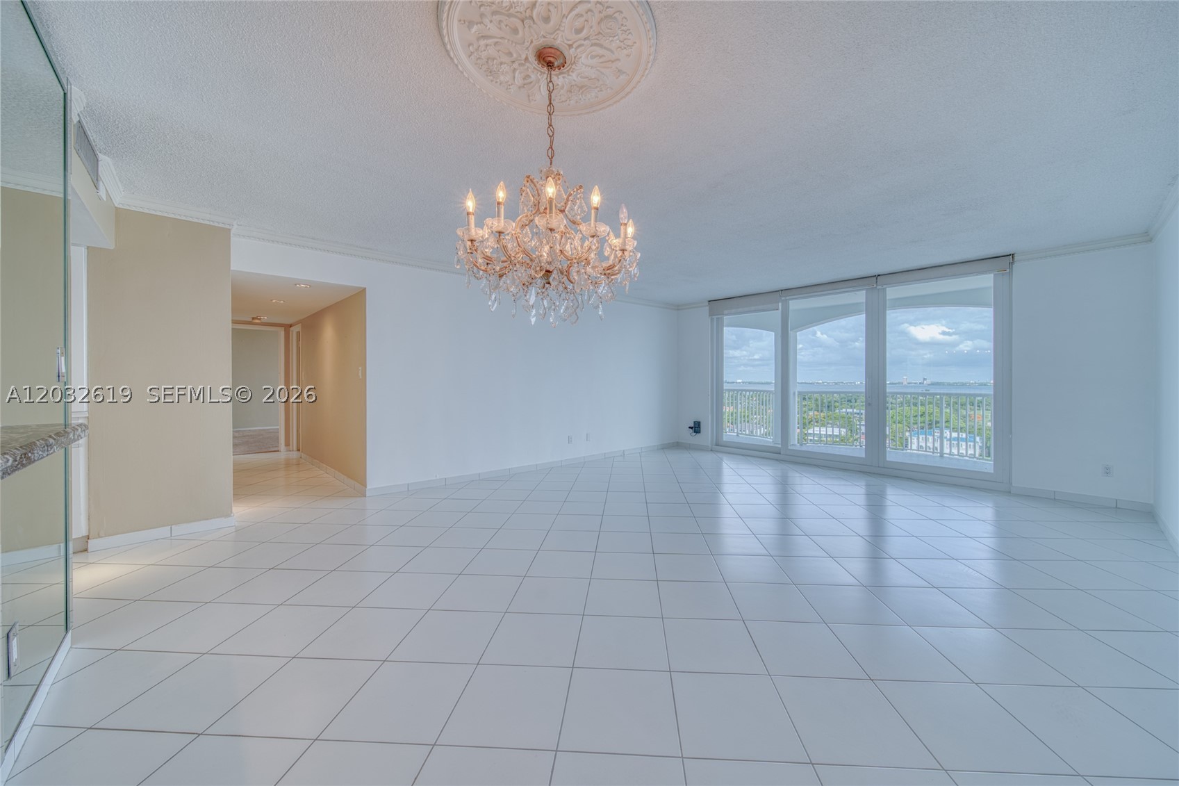5401 Collins Ave #1135 Miami Beach, FL 33140