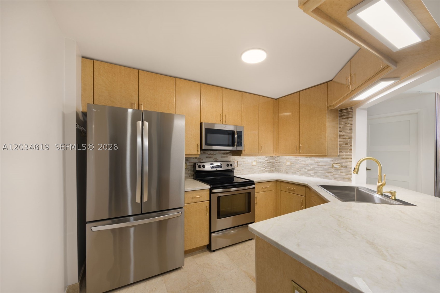 image Courts Brickell Key4