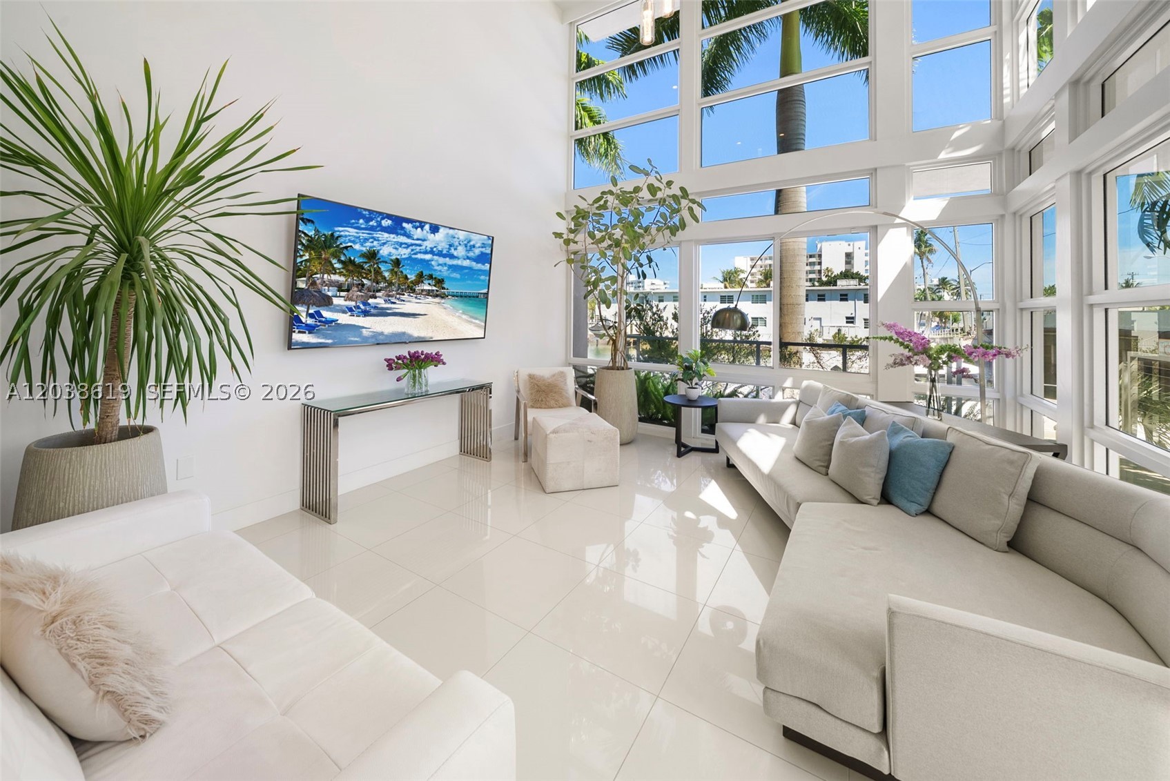 39 N Shore Dr Miami Beach, FL 33141