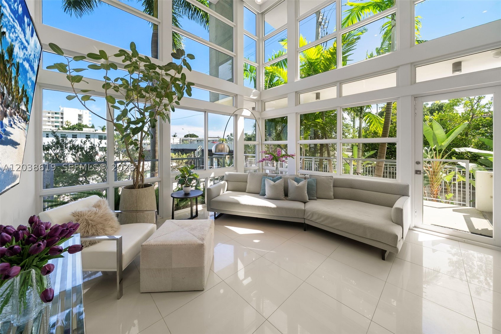 39 N Shore Dr Miami Beach, FL 33141