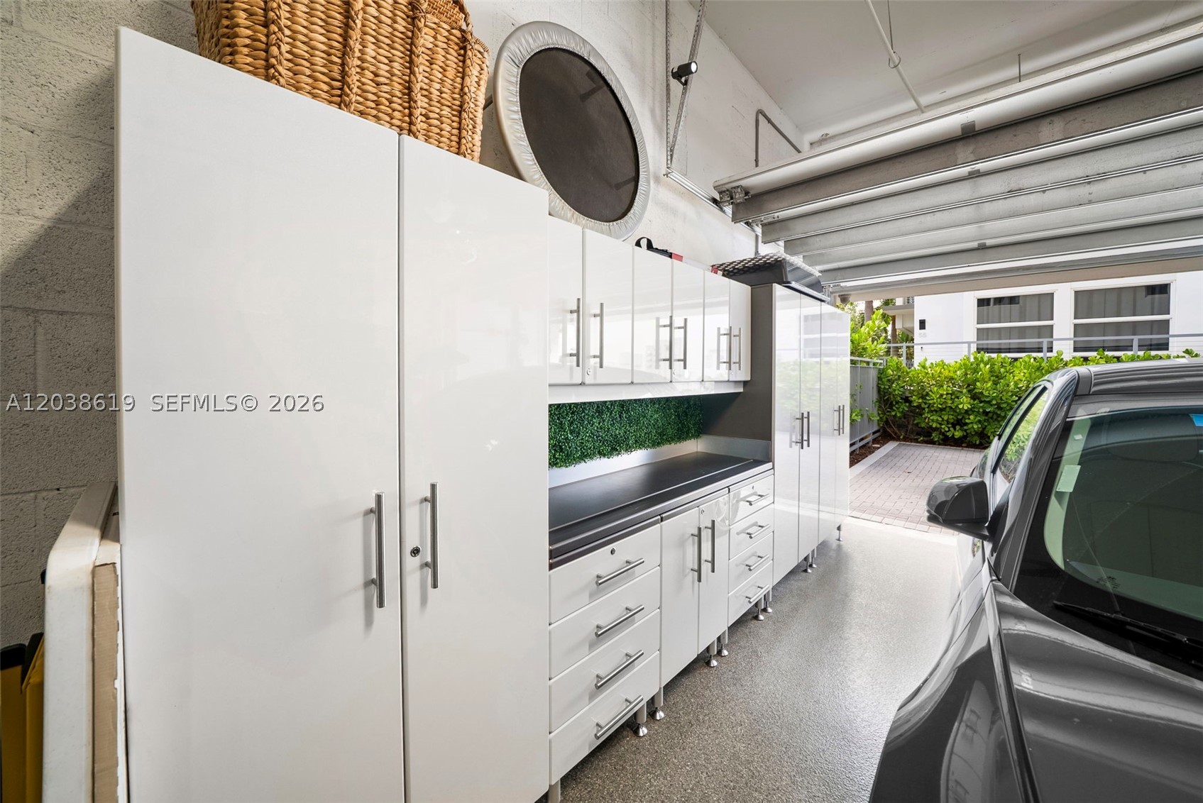 39 N Shore Dr Miami Beach, FL 33141