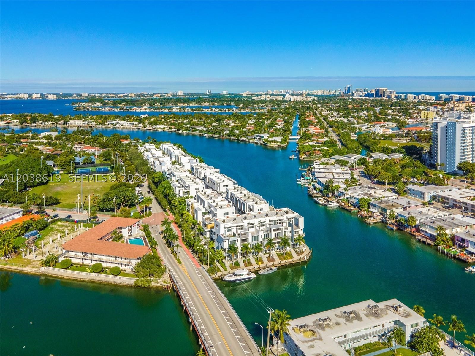 39 N Shore Dr Miami Beach, FL 33141