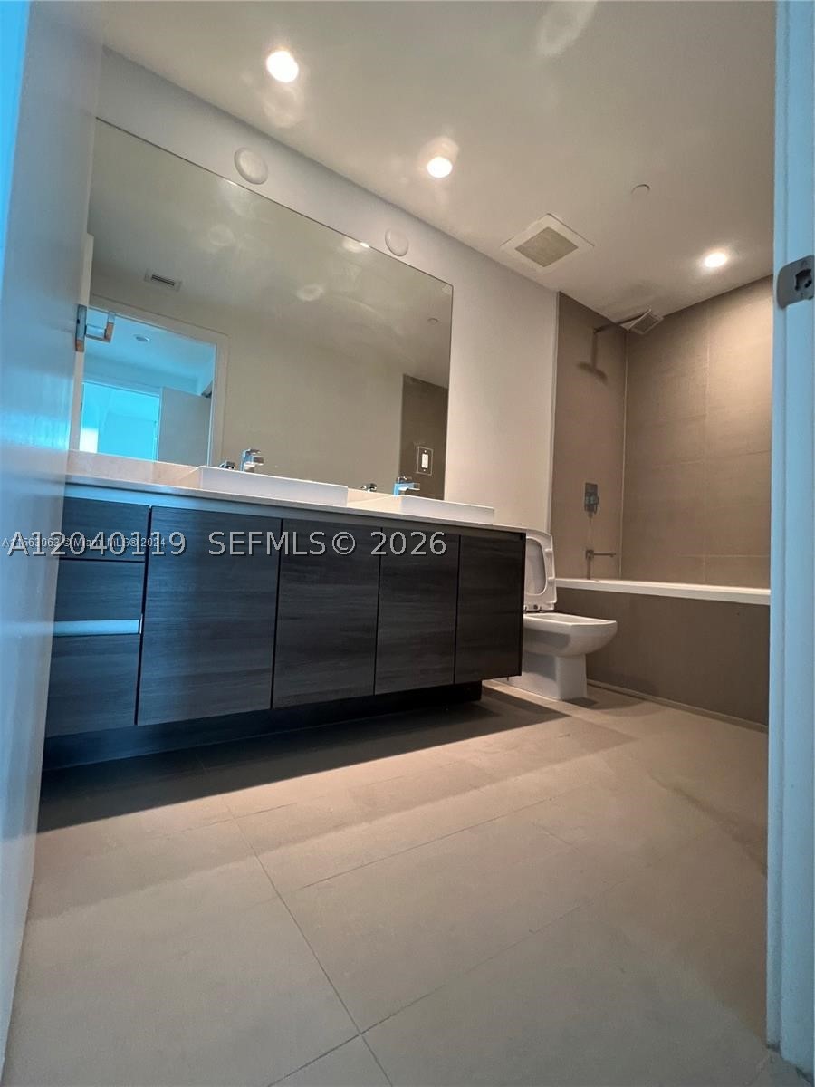 image The Bond on Brickell21