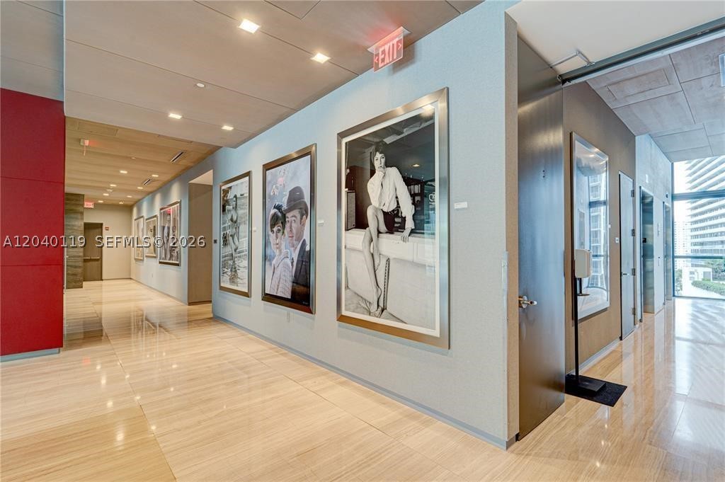 image The Bond on Brickell35