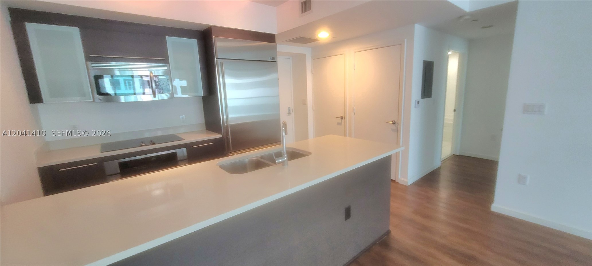 image 500 Brickell East3