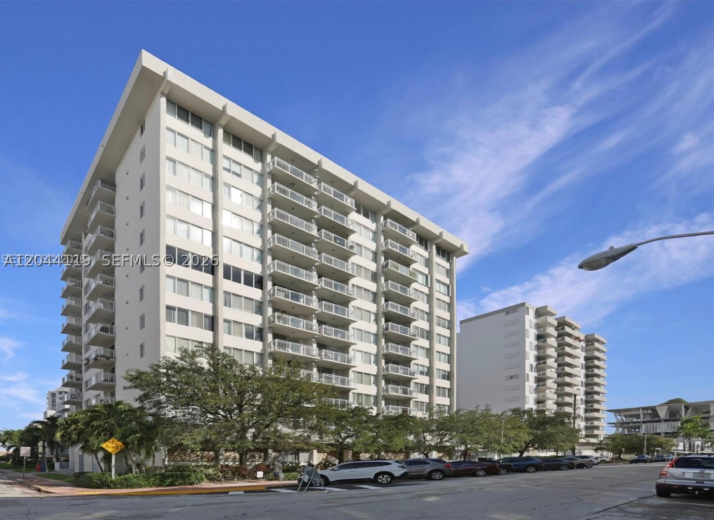 1345 Lincoln Rd #1003