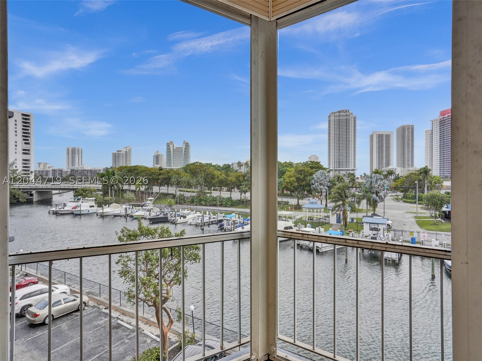 200 Diplomat Pkwy #432