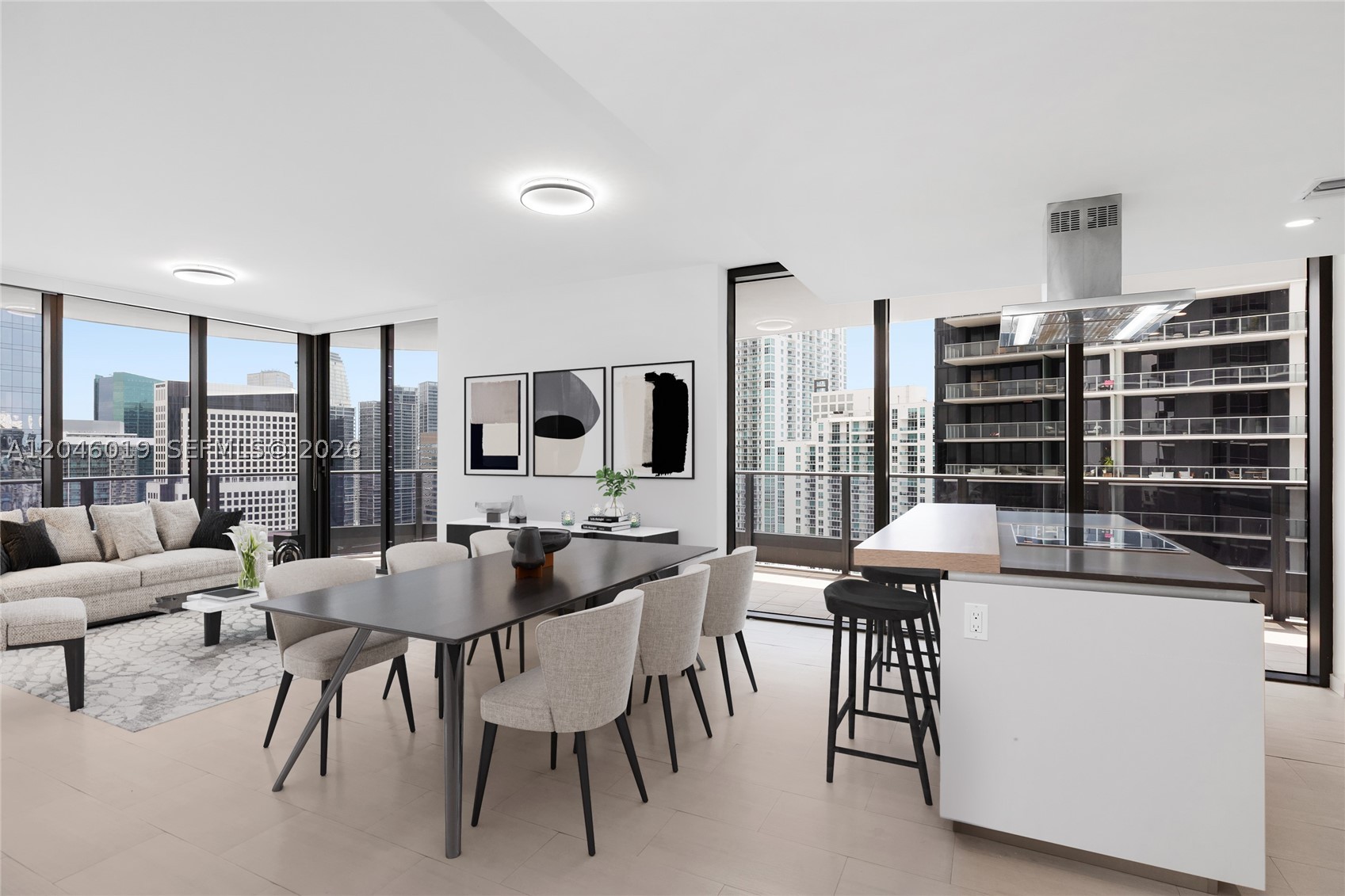 1000 Brickell Plz #4015