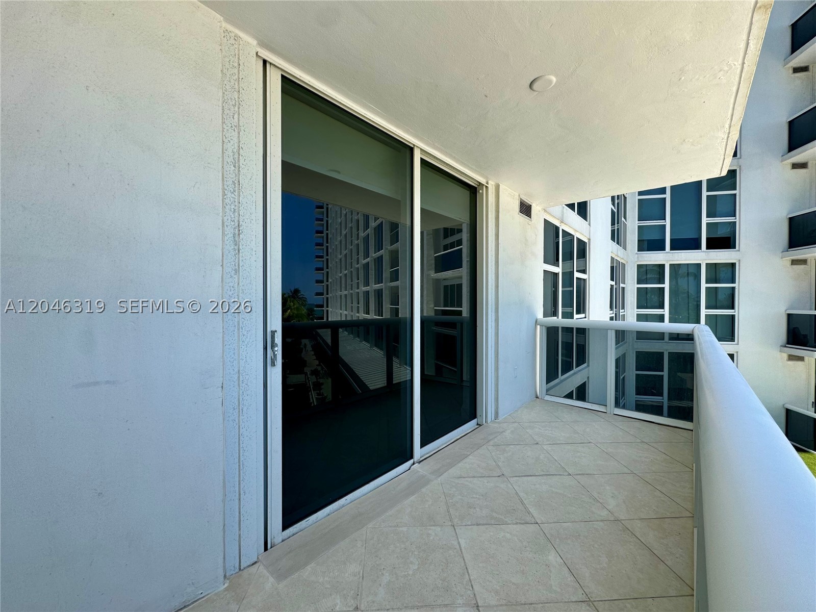 image Harbour House25