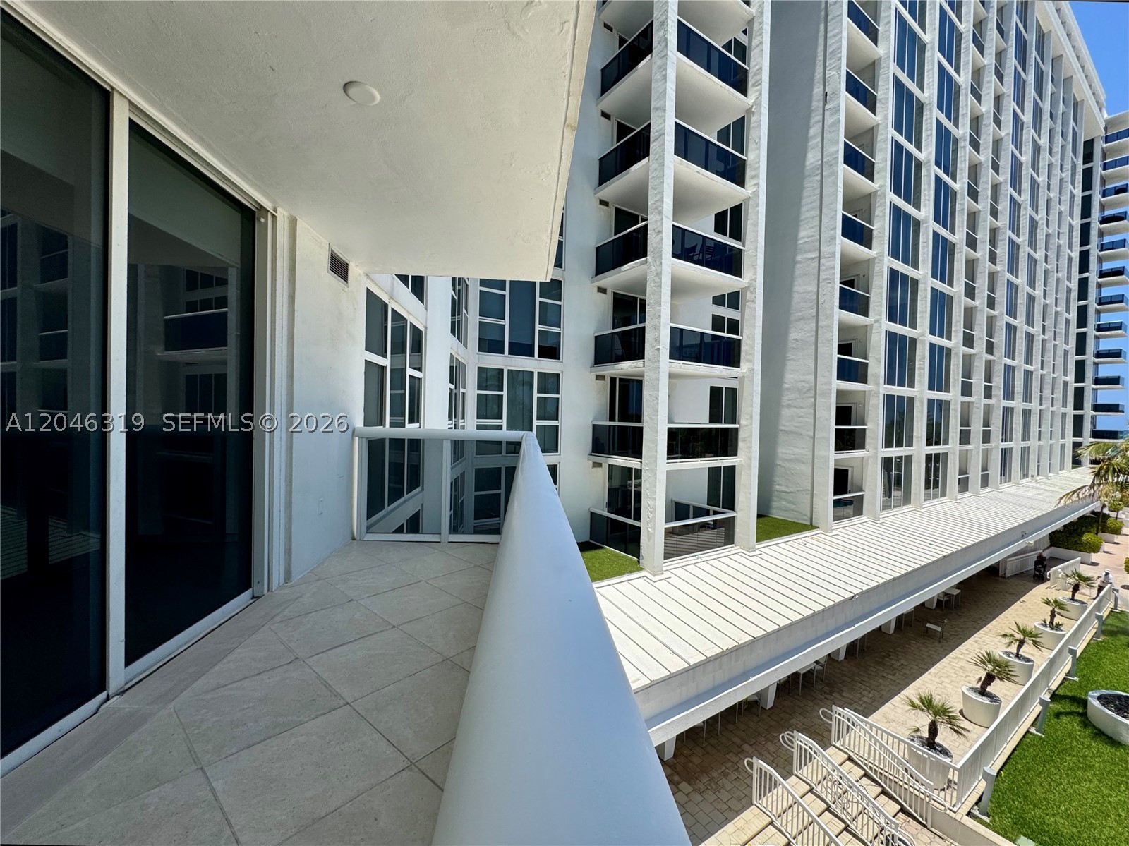 image Harbour House27