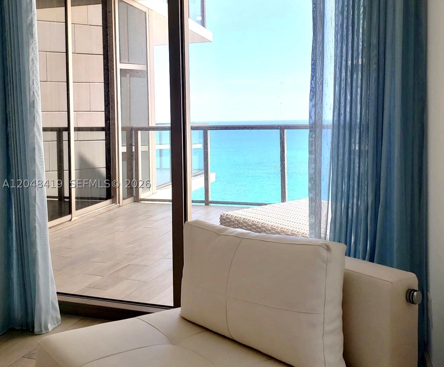image St Regis Bal Harbour North10