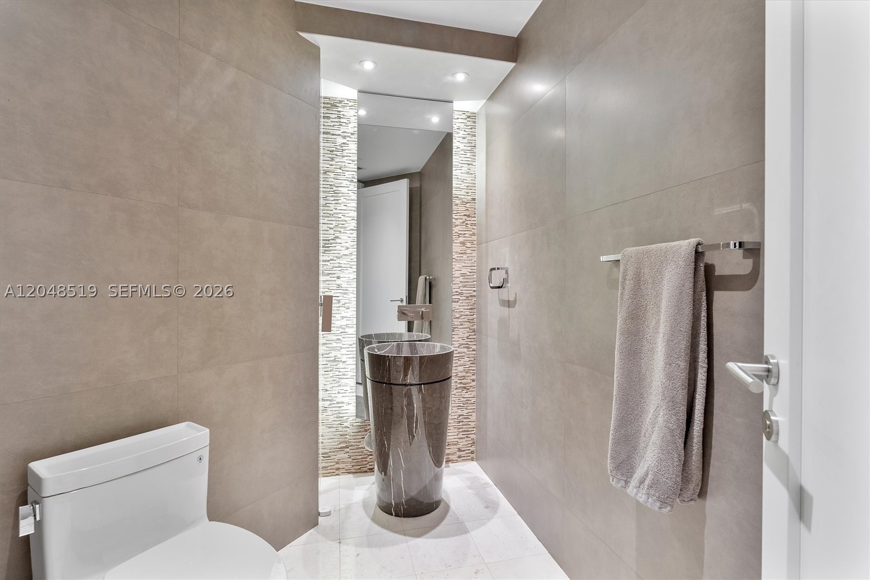 image Turnberry Ocean Colony North25
