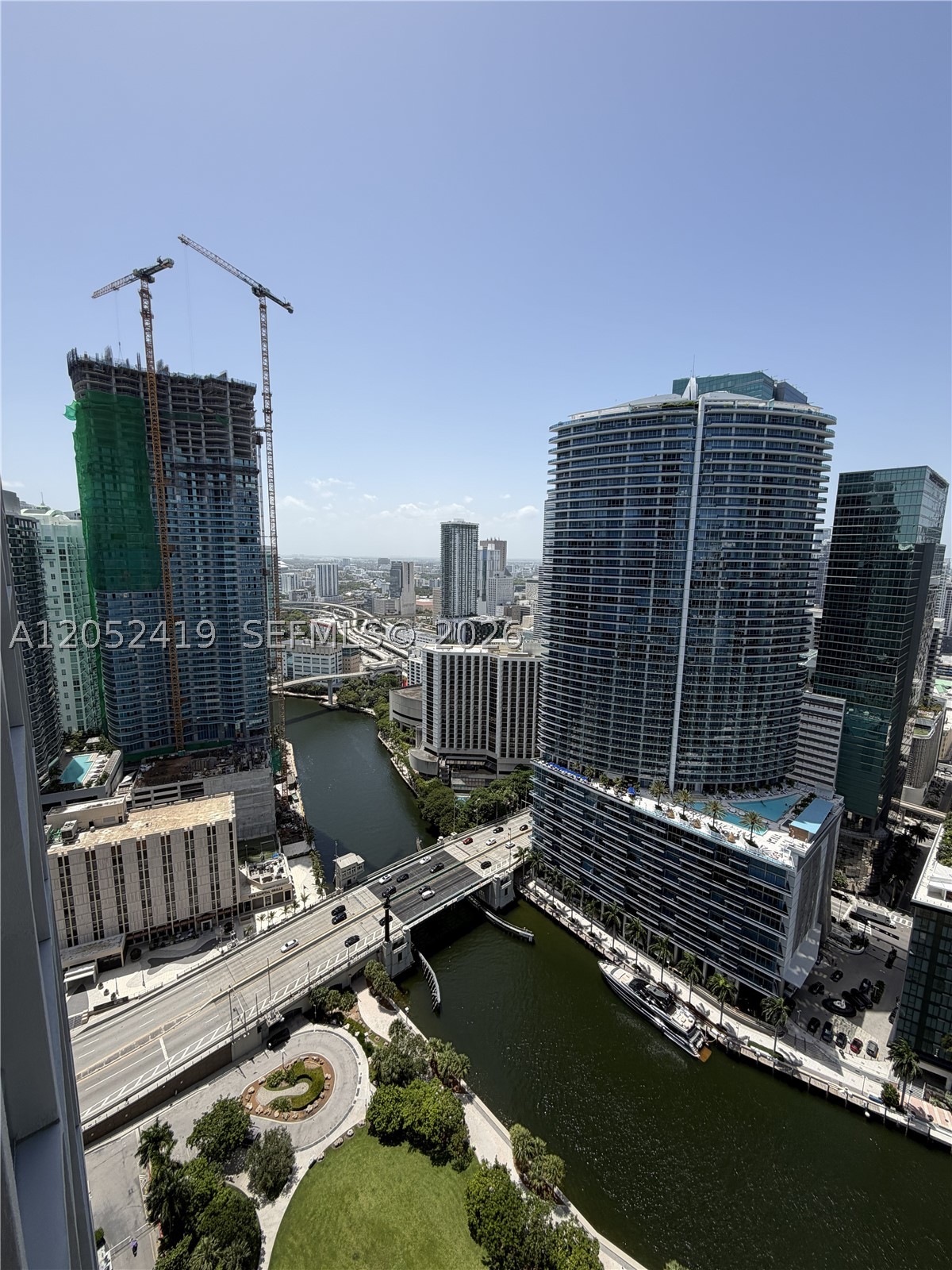 image Icon Brickell I18
