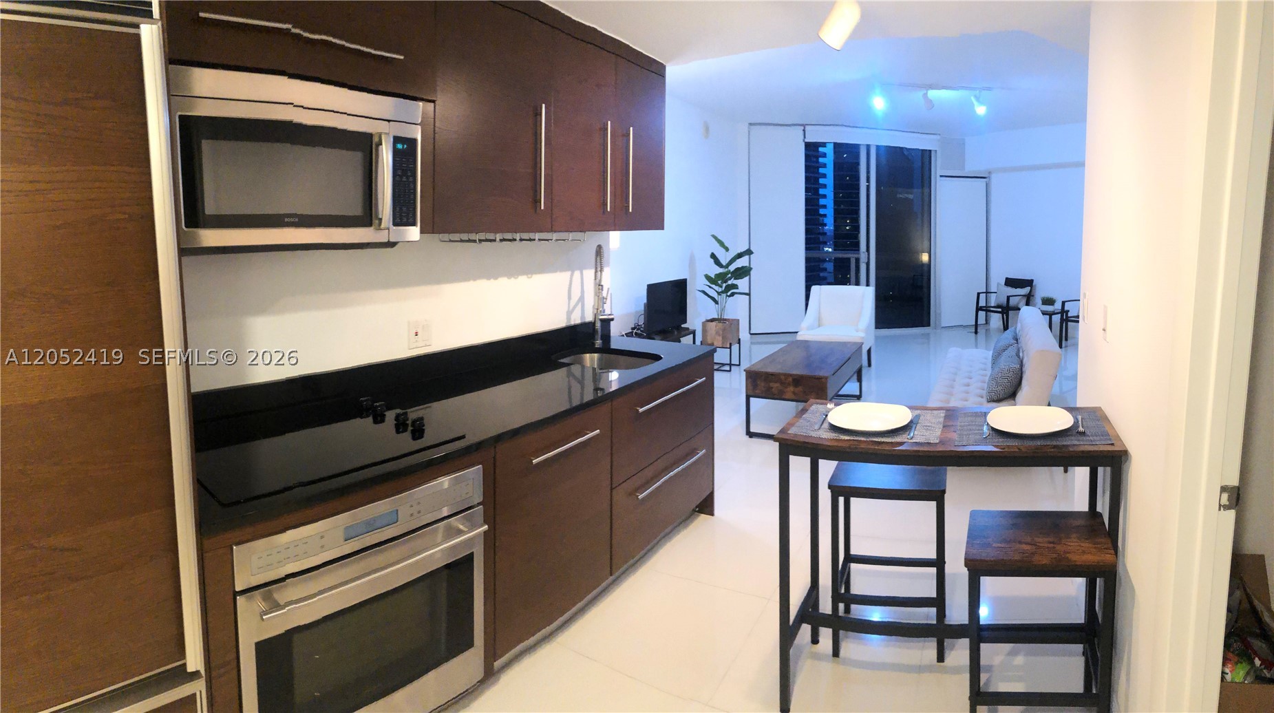 image Icon Brickell I2