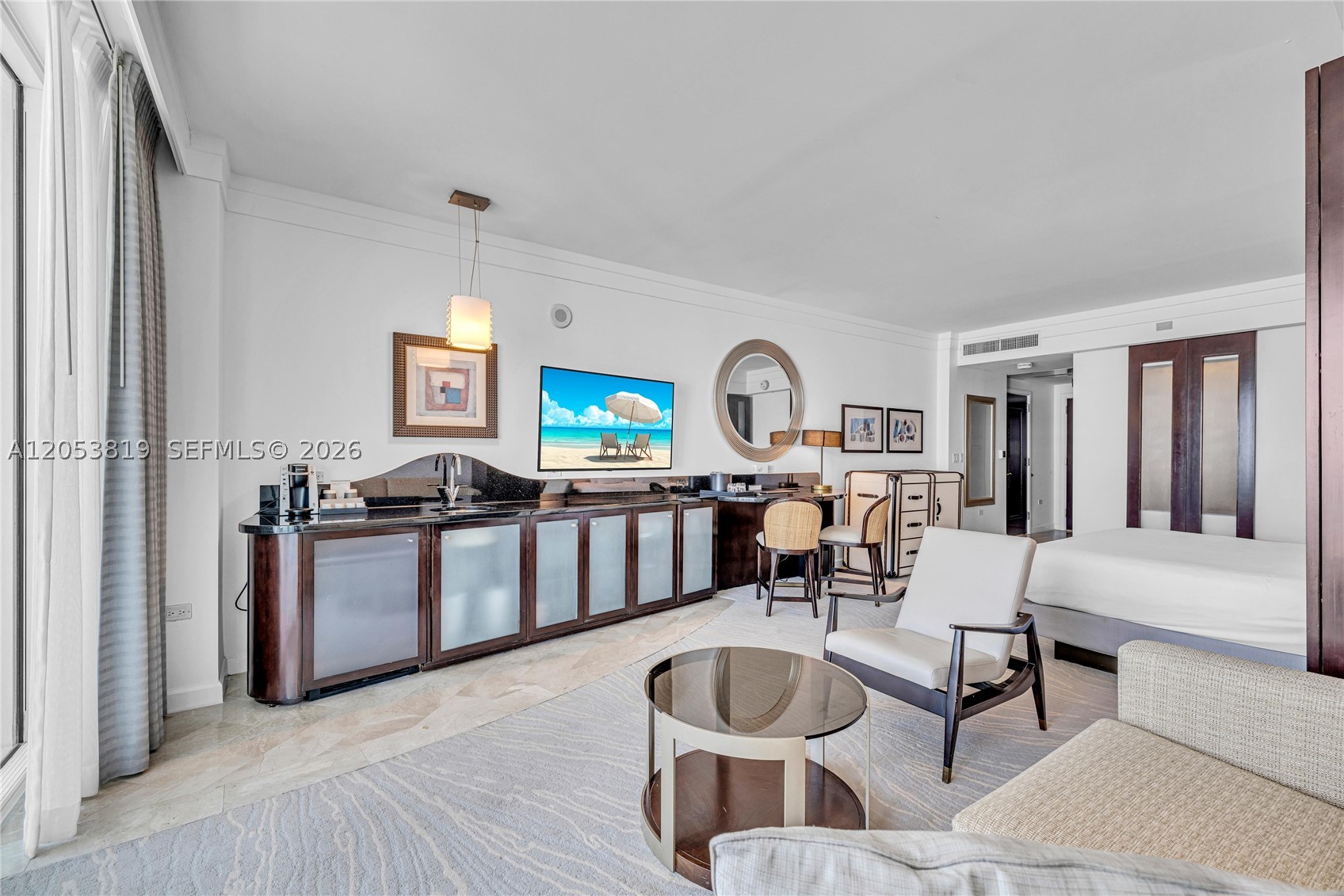 4391 Collins Ave #1706 Miami Beach, FL 33140