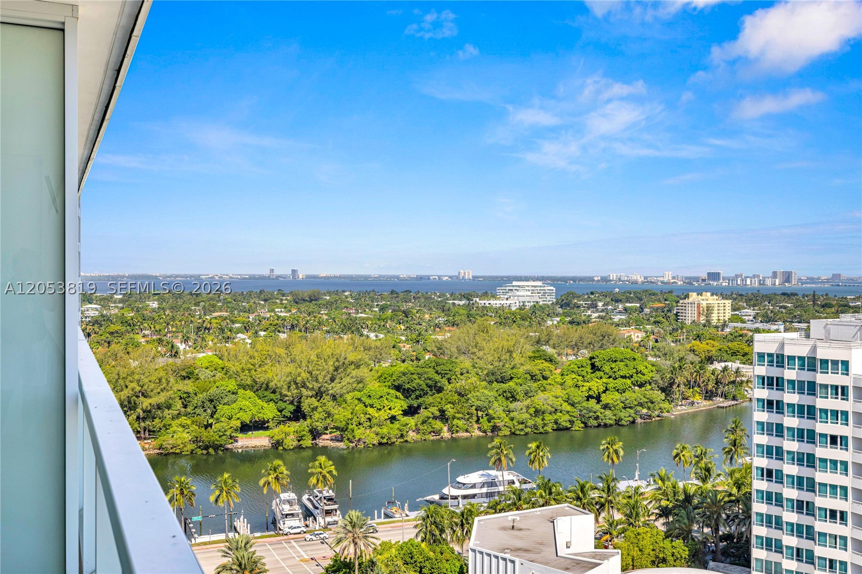 4391 Collins Ave #1706 Miami Beach, FL 33140