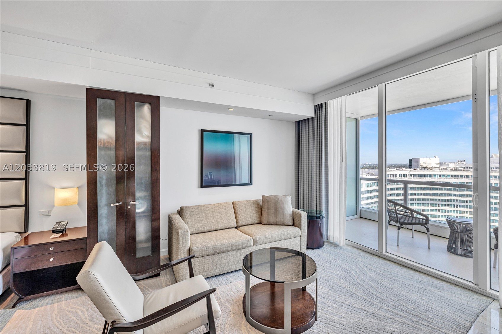 4391 Collins Ave #1706 Miami Beach, FL 33140
