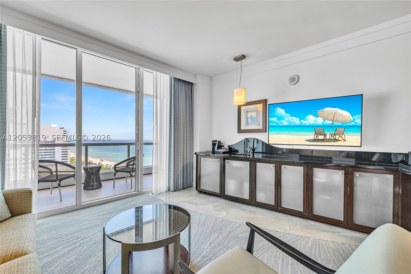 4391 Collins Ave #1706 Miami Beach, FL 33140