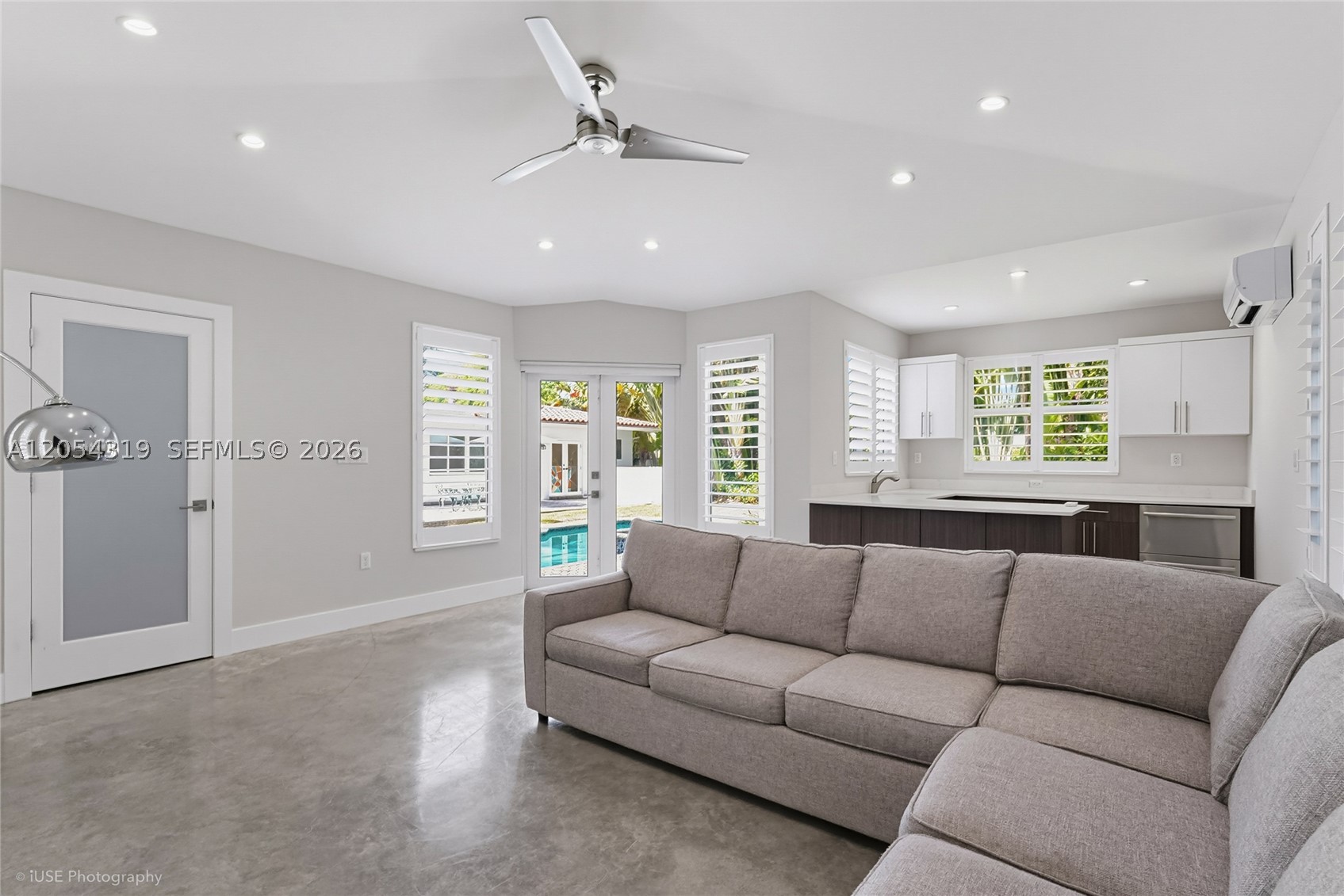 6141 SW 85th St South Miami, FL 33143