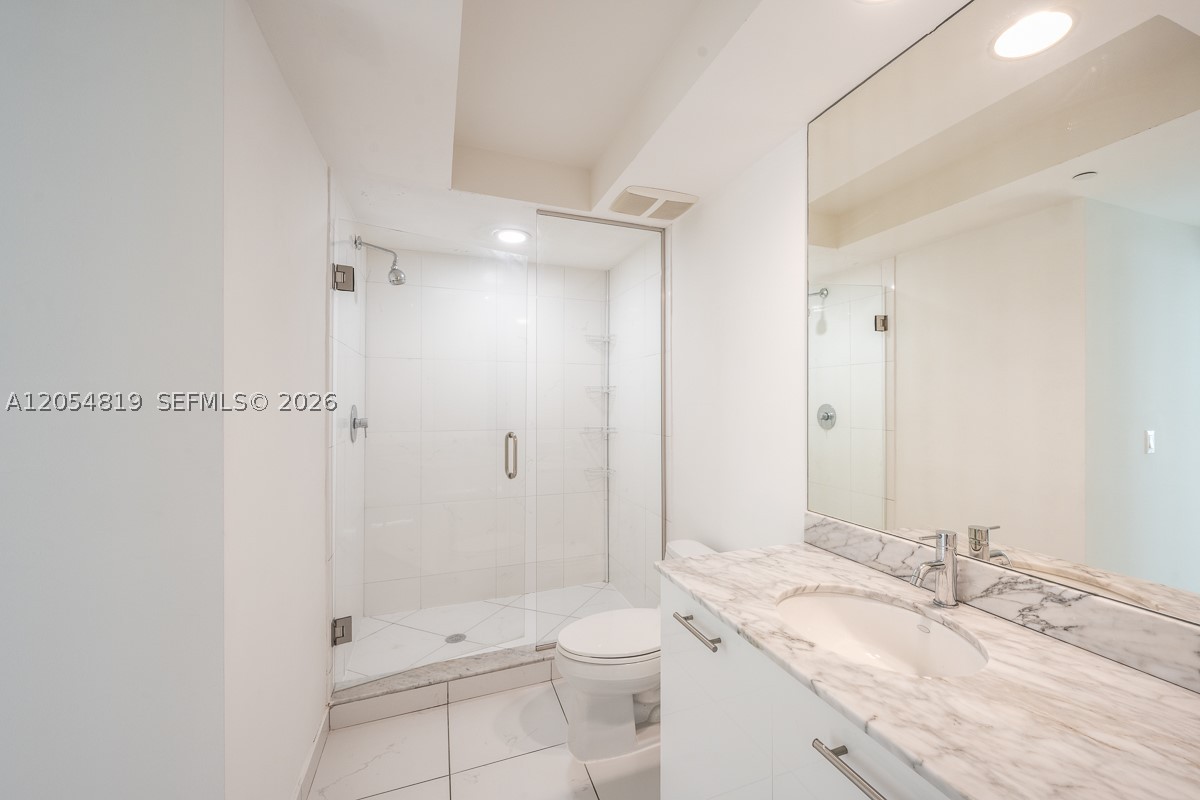 image 500 Brickell West14