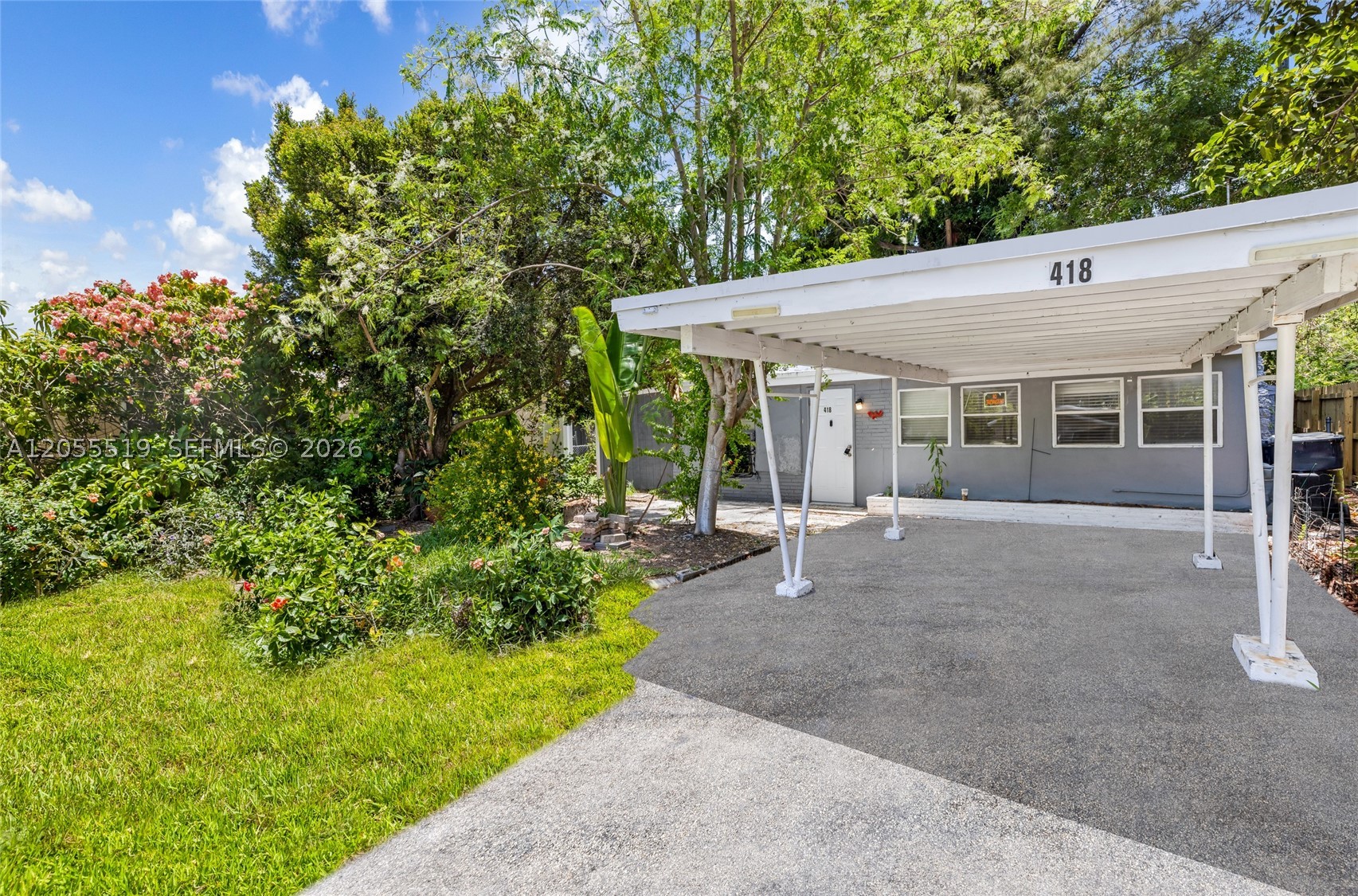 418 S 24th Ave