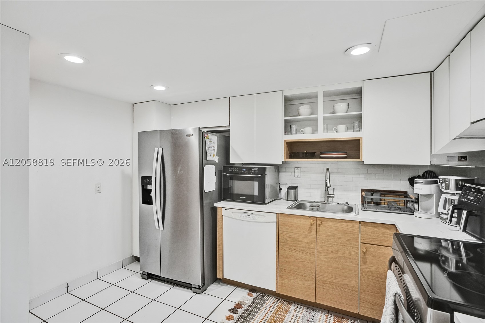 image Arlen House East6